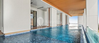 The Smith Luxury SkyView Apartments