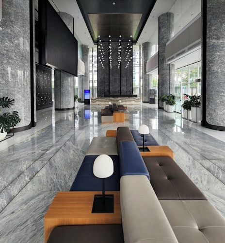 The Smith Luxury SkyView Apartments