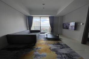 Superior-Apartment, 1 Schlafzimmer, Küche, Stadtblick | Minibar, kostenloses WLAN