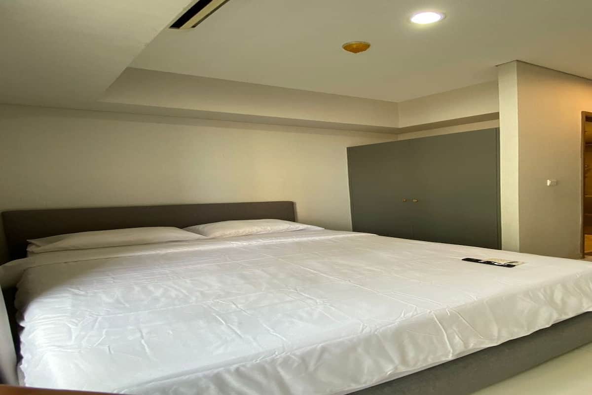Estudio Deluxe, balcón, vistas a la ciudad | 1 dormitorio, minibar, wifi gratis