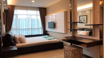 Căn hộ Superior, 2 phòng ngủ, bếp, quang cảnh thành phố | 3 phòng ngủ, minibar, bàn, khu vực làm việc phù hợp cho laptop