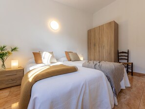 Room - Vacation home Filou by Interhome (L'Ampolla)
