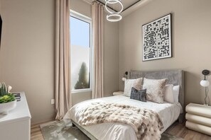 5 habitaciones, tabla de planchar con plancha y wifi 