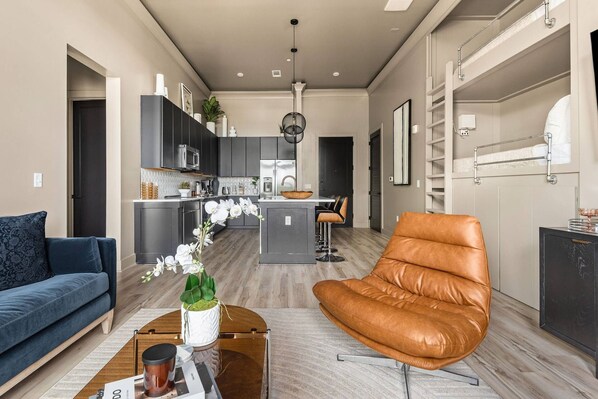 Luokittelematon kuva, 1 kautta 50, painike