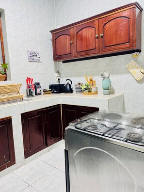 Microwave, oven