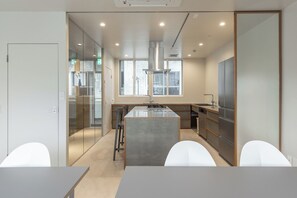 Fridge, stovetop, cookware/dishes/utensils