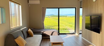 Lake Biwa 5minute walk to Haginohama Beach newl / Takashima Shiga