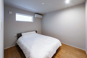 1 غرفة نوم ومكتب وواي فاي مجانًا وملاءات أسرّة