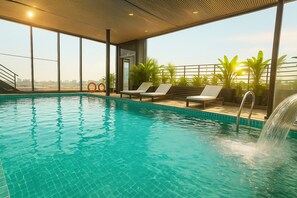 Indoor pool, outdoor pool