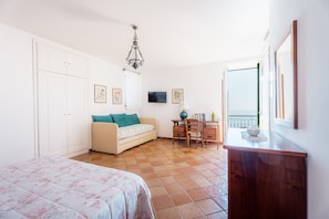 2 chambres, Wi-Fi gratuit, draps fournis