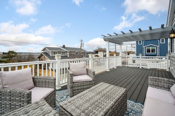 The upstairs deck! Please be considerate of our neighbors while out here. This is a quiet neighborhood