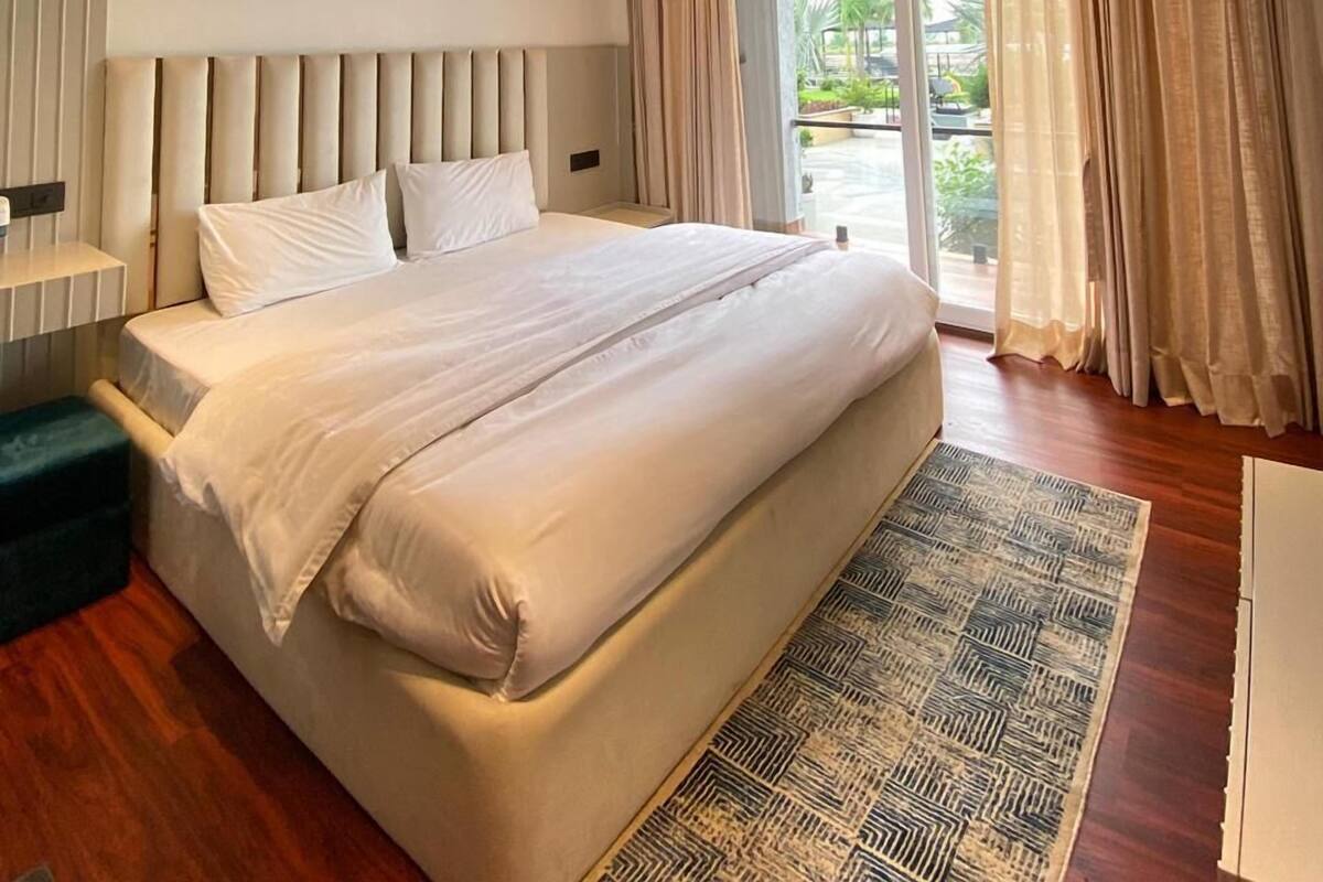 Sunset Ganga Vista Suite