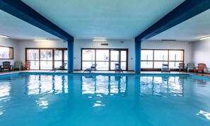 Outdoor pool, a heated pool - Residence Les Terrasses Du Soleil D'or (Les Orres)