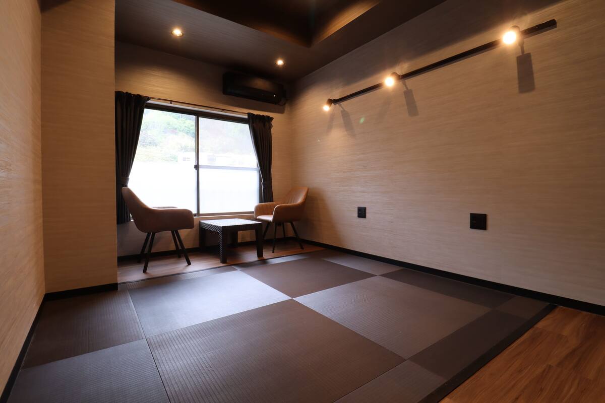 Chambre double de style japonais (Without BT)
