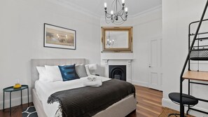 3 chambres, bureau, fer et planche à repasser, Wi-Fi gratuit