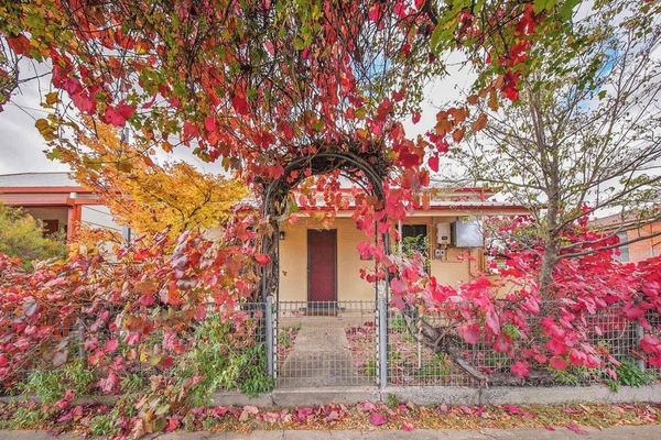 Coachman's Cottage | Cosy Charm, Pets Welcome