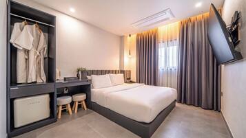 Standardzimmer | Hochwertige Bettwaren, Pillowtop-Betten, Schreibtisch