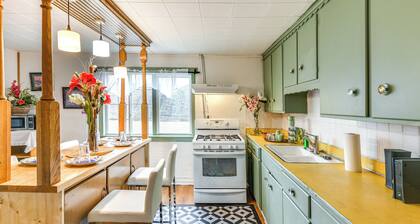 2 Mi to Dtwn Buffalo: Cozy Apt Near Hospitals