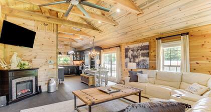 Great Outdoor Space: 'Margy's Farmhouse' in Jasper