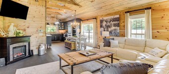 Great Outdoor Space: 'Margy's Farmhouse' in Jasper