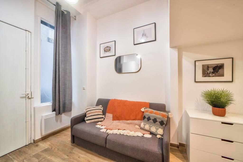 TV, offices