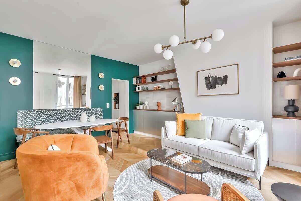 テレビ、書斎 / ワークスペース