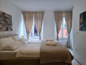 2 slaapkamers, een kluis op de kamer, verduisterende gordijnen