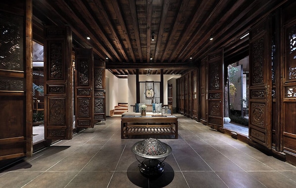 Exterior - Tianxifu (Dali)