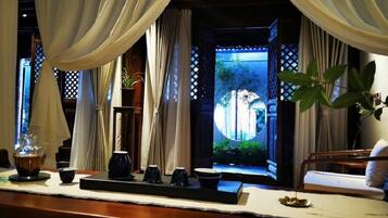 Family Suite, Garden View