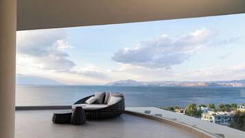 Signature Suite, Sea View | Terrace/patio