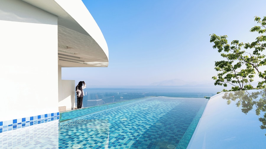 Anyu Aranya Collection Sea View Resort Hotel