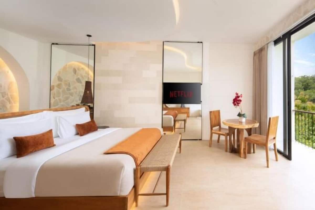 1 bedroom, minibar, in-room safe, desk