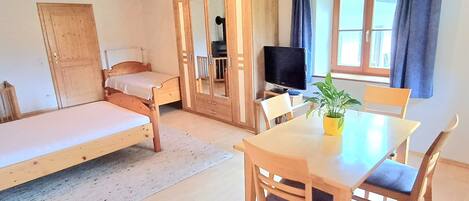 1 quarto, roupa de cama