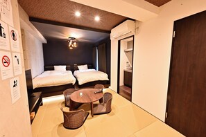 Basic Apartment, Balcony, City View - Gluck Hotel (Osaka)