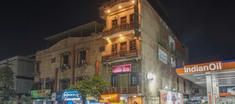 Hotel Prithvi Palace 