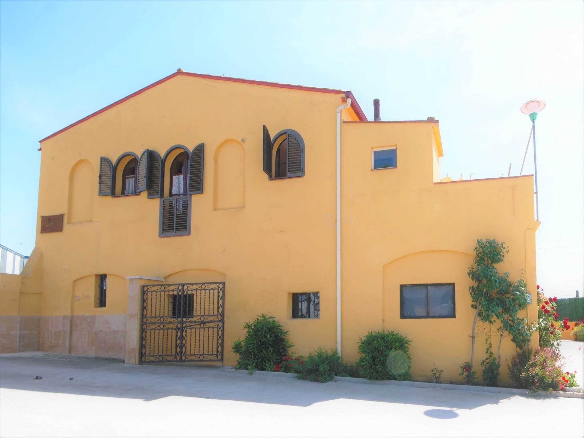 Außenseite Ferienhaus [Sommer]