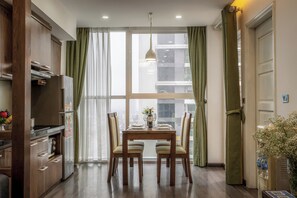 Private kitchen - Canvas Serviced Apartment (Hanoi)