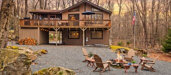 Hot Tub + Sauna + Kayaks | Pet-Friendly Cabin | Lake Access | Atlas Point Lodge