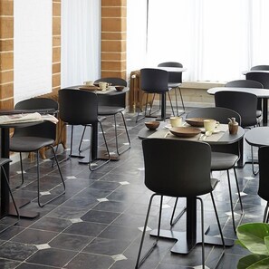 Dagelijks ontbijtbuffet inbegrepen