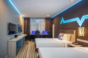 特色双床房 | 客房内保险箱、遮光窗帘、熨斗/熨板、免费 WiFi