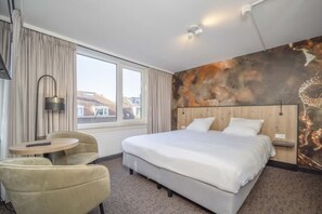 1 slaapkamer, een strijkplank/strijkijzer, gratis wifi, beddengoed