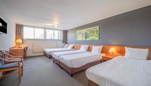 1 quarto, ferros/tábuas de passar roupa, Wi-Fi de cortesia