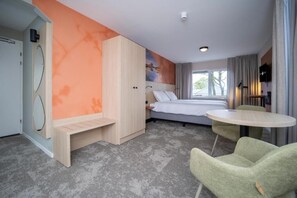 1 bedroom, iron/ironing board, free WiFi