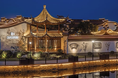 Wanda Moments Xitang