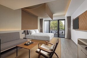 Egyptian cotton sheets, premium bedding, down duvets, minibar
