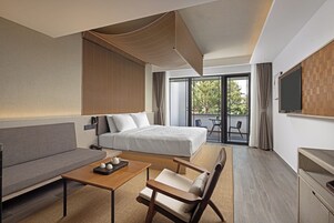 Panoramic Single Room | Egyptian cotton sheets, premium bedding, down comforters, minibar