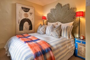 3 chambres, fer et planche à repasser, Wi-Fi gratuit