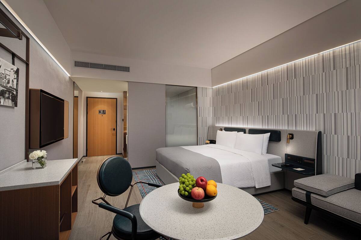 Basic Single Room | Desk, laptop workspace, free WiFi