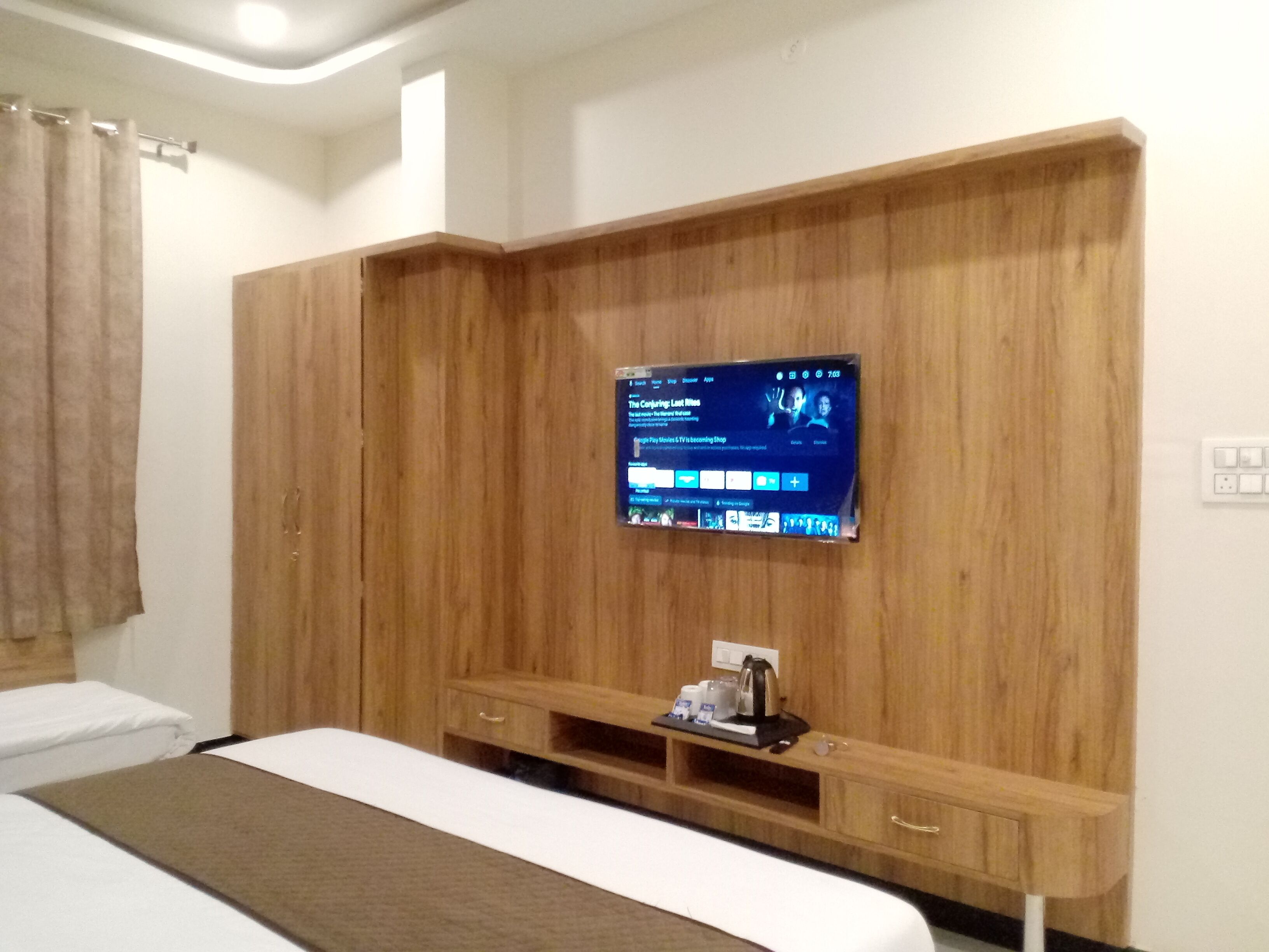 Habitación familiar | Escritorio, espacio para trabajar con un portátil, wifi gratis