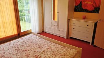 House | 2 bilik tidur, dilengkapkan perabot secara berasingan